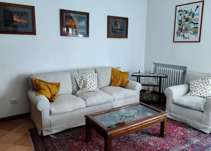 Lanza Tomasi - Centre Daire